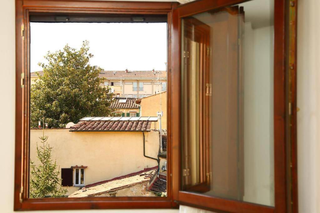 Santa Maria Novella Station Florentine Apartment Florença Exterior foto